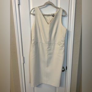 Ann Taylor Sleeveless Ivory Dress